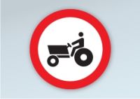Accesul interzis tractoarelor si masinilor autopropulsate pentru lucrari