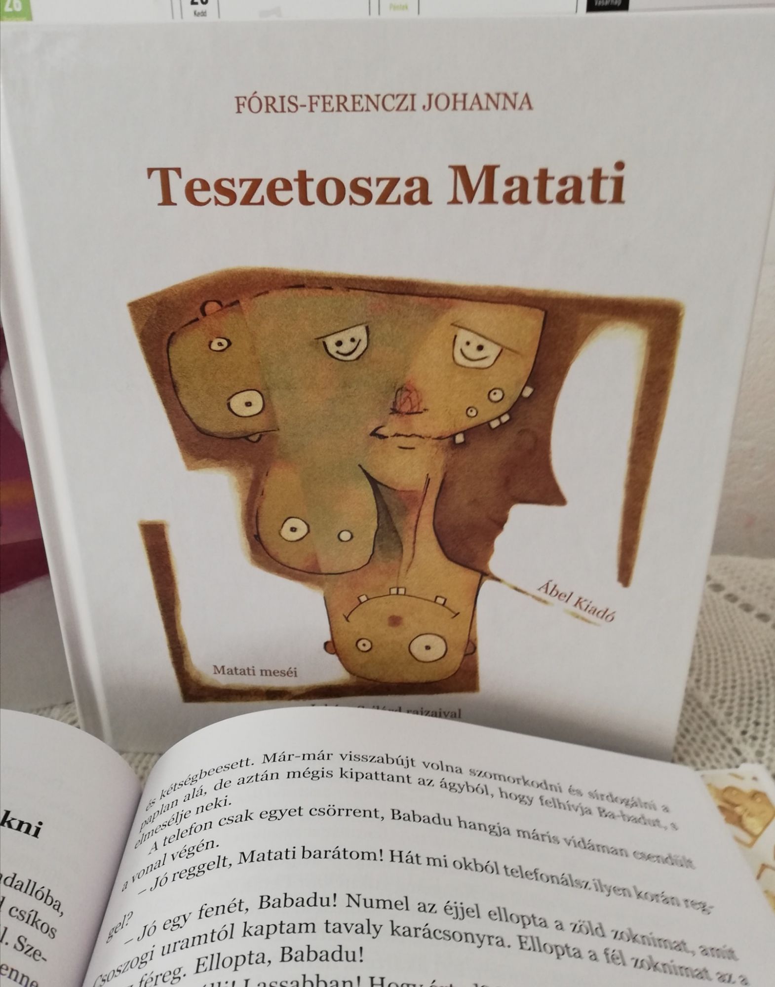 Teszetosza Matati. Carte pentru copii în limba maghiară