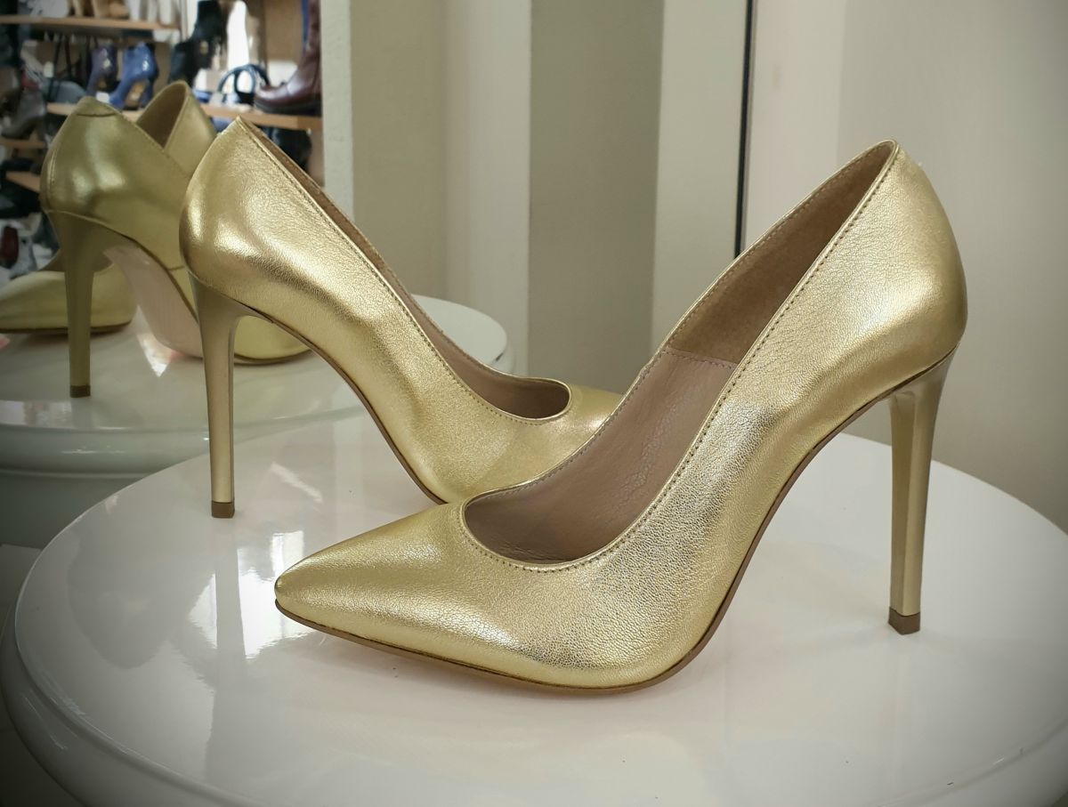 Pantofi Stiletto auriu lucios