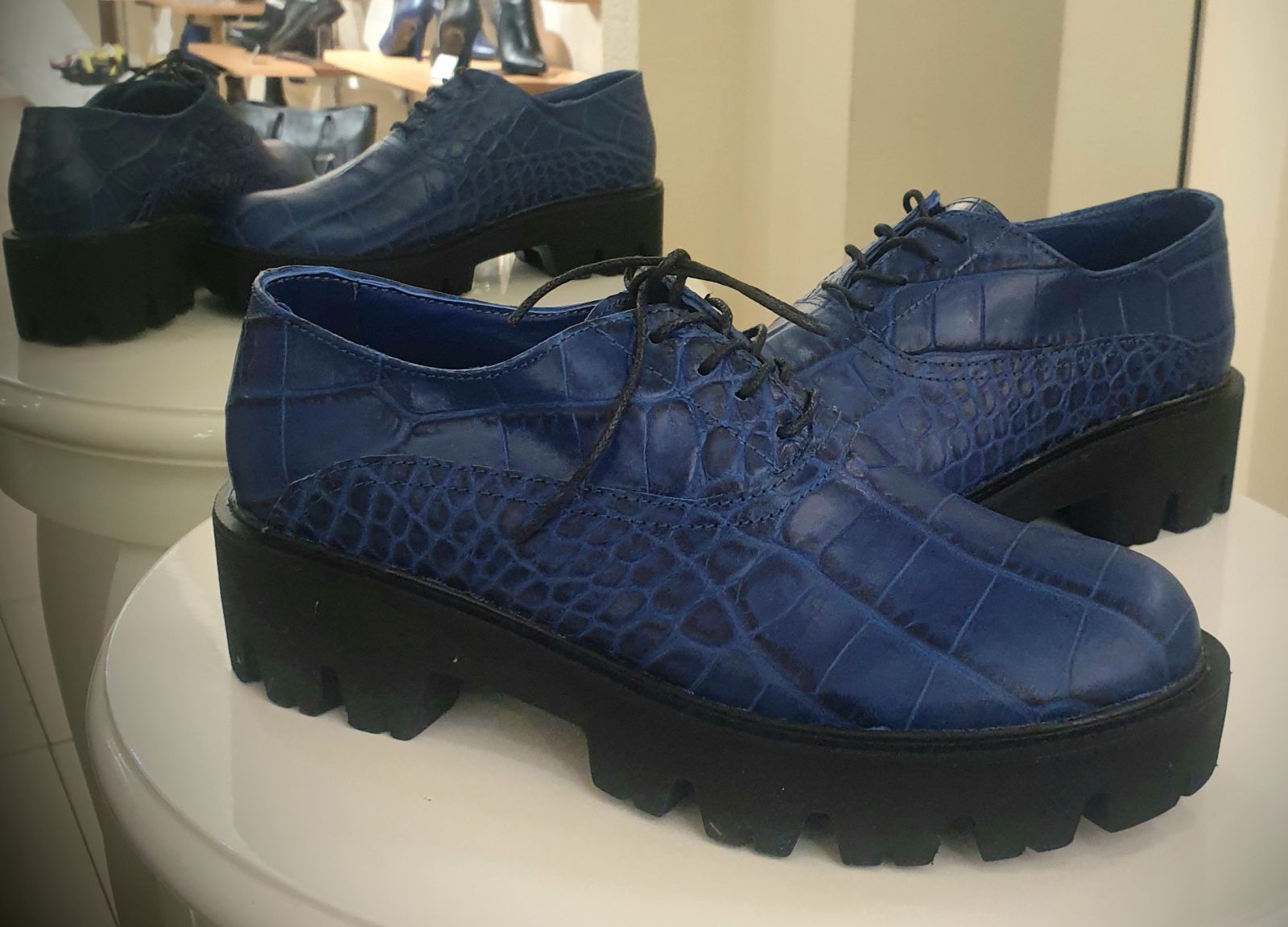 Pantofi Oxford albastru croco piele naturala