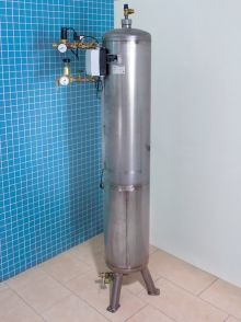 Cadă medicală cu masaj subacval, apă saturată cu CO2 şi proceduri de electroterapie W-UWGICO 1800 AC