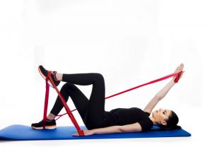 Bandă elastică TheraBand CLX - Roşu/Mediu