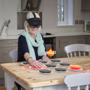 Strolll AR - sistem de recuperare prin realitate augmentată