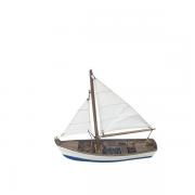 Barca de pescuit din lemn cu vele stofa 16x14.5cm 5170