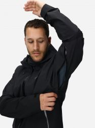 M16070 001 Black c