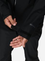M16070 001 Black e