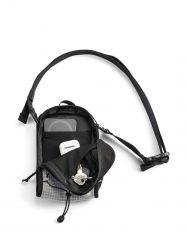 10064144HHX01DYNAMIC POUCH3fullhd