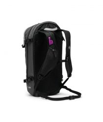 681366 0003 Helio 22 Backpack Carbon 02