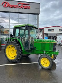 Tractor JOHN DEERE 6200