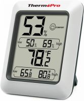 RESIGILAT Termometru si higrometru de camera ThermoPro TP-50 Pro, ecran 2.7 inch, indicator comfort, citire 10s, 3 tipuri de montare, gama profesionala, alb
